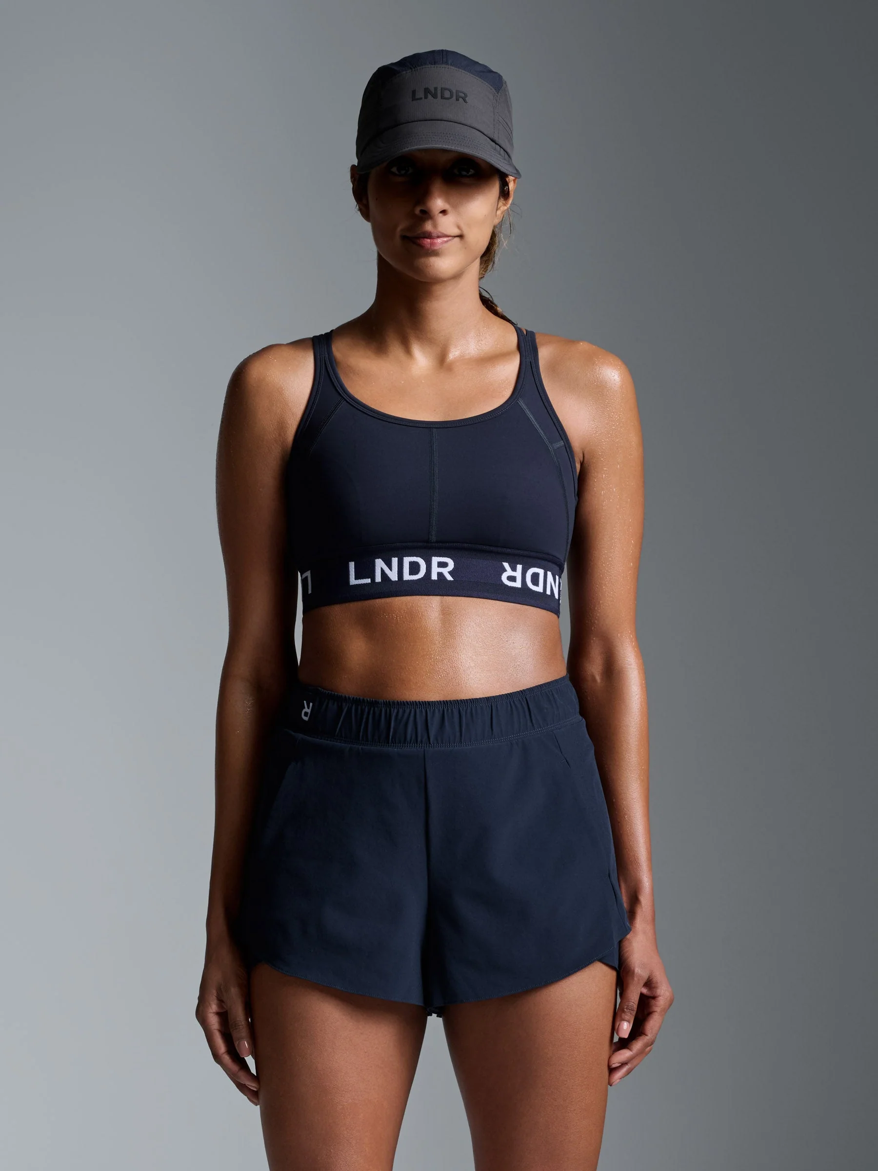 FLY RUN Recycled Short Deep Navy - Image 4