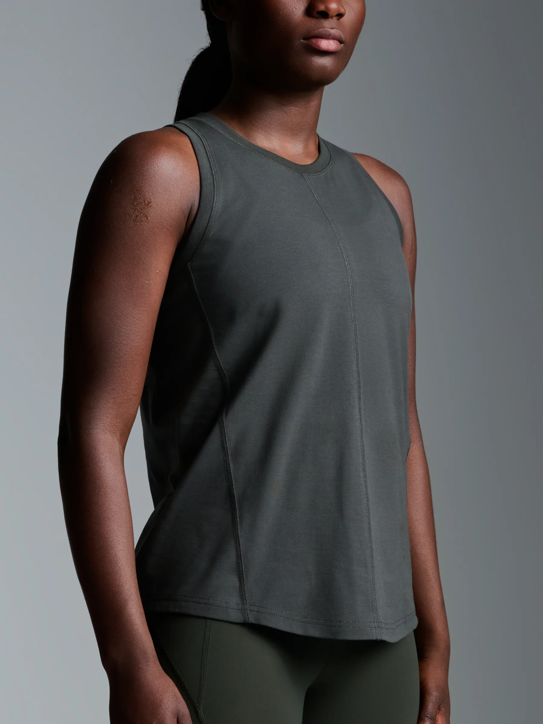 HYBRID Tank Faded Black - Image 4