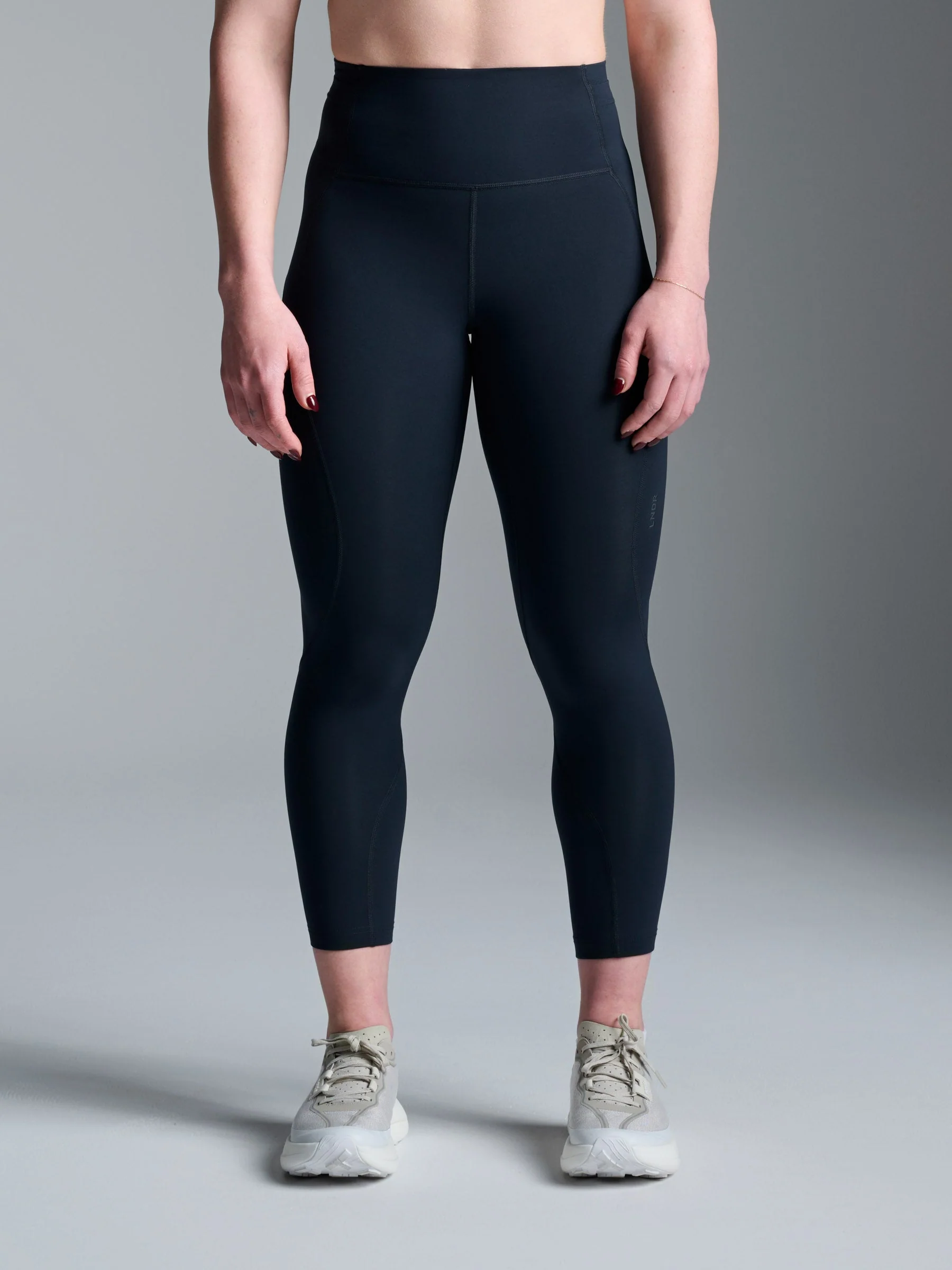 LIMITLESS POCKET 6/8 Legging Deep Navy - Image 4